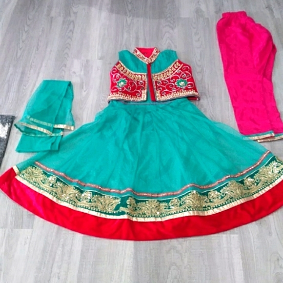 Anarkali Dress - Picture 1 of 3